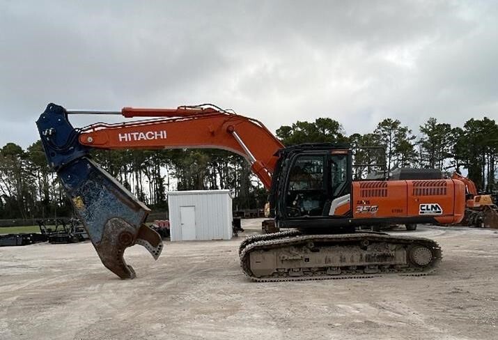 Material Handlers Industrial Equipment For Sale Near Baytown
