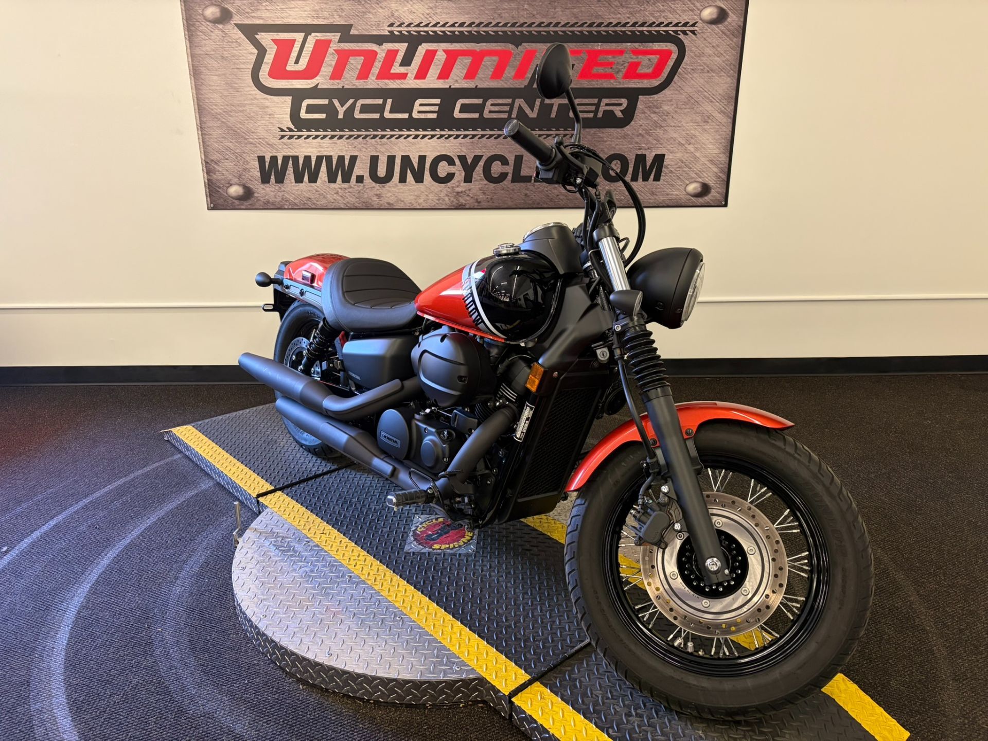 2024 Honda Shadow Phantom PHANTOM in Tyrone, PA