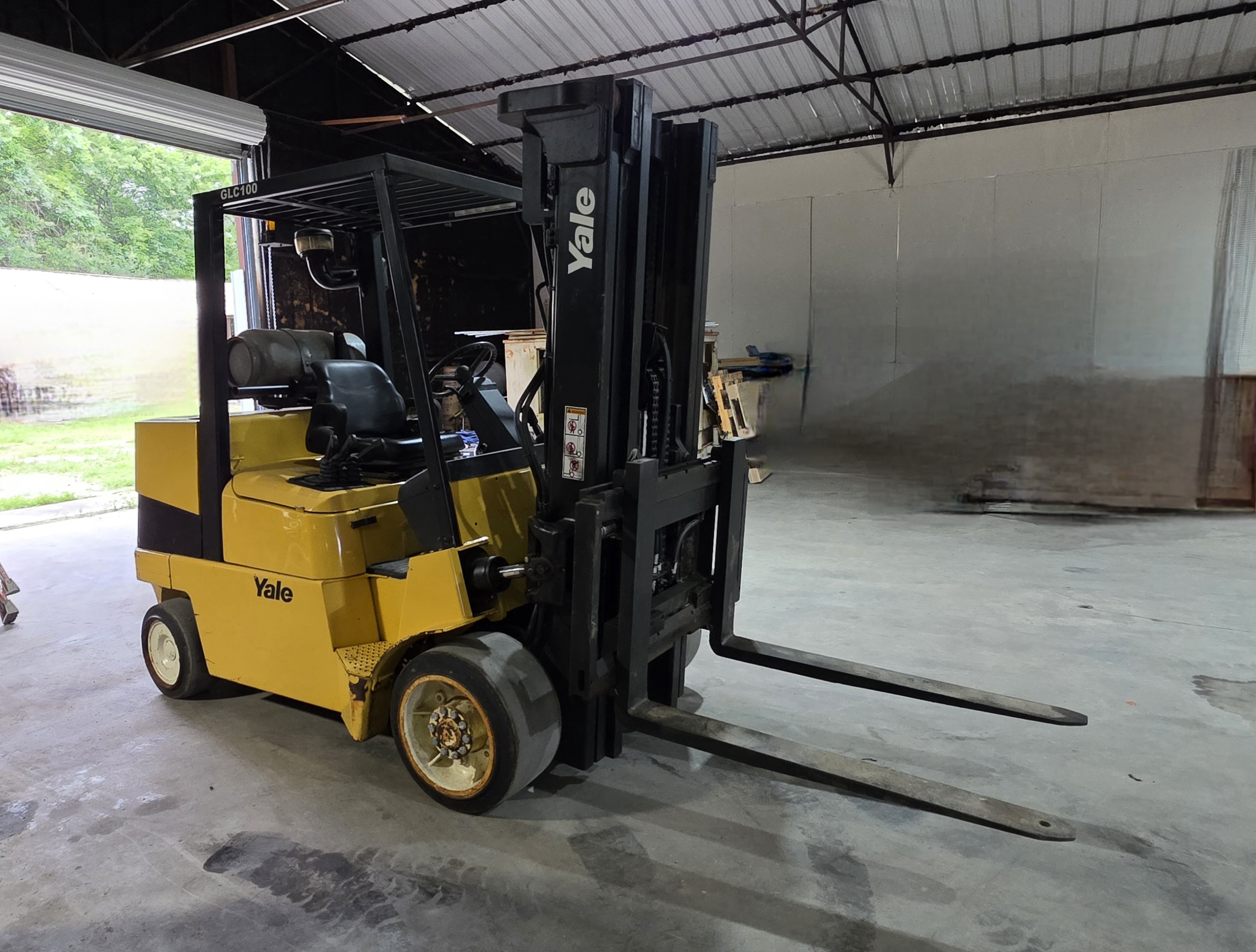 2005 YALE GLC100MJ in New Waverly, TX