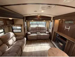 2017 DUTCHMEN DENALI 325RL