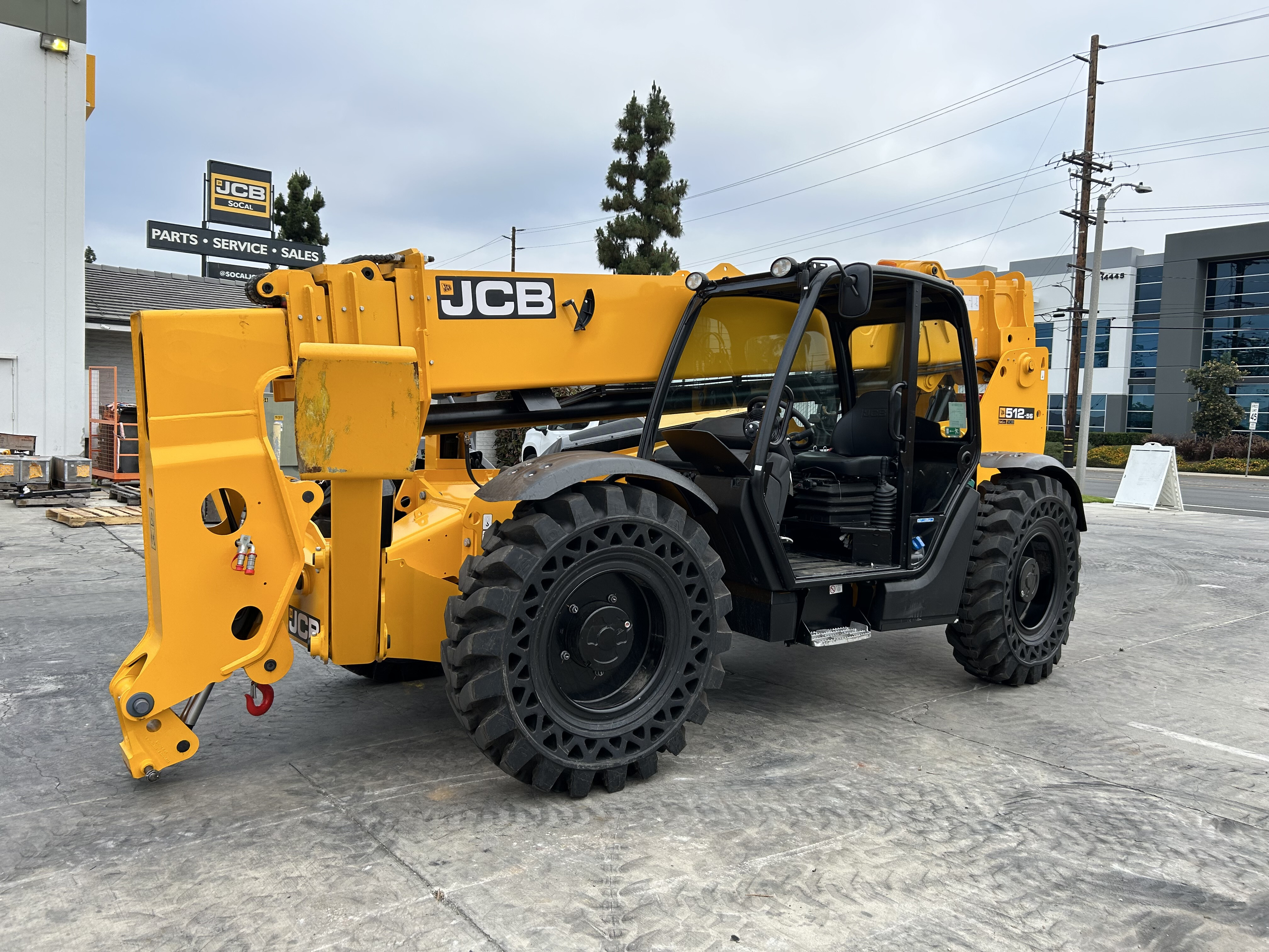 2026 JCB 512-56 in Fontana, CA