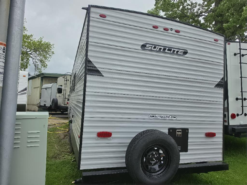 2026 SUNSET PARK RV SUN LITE 25DB LTD