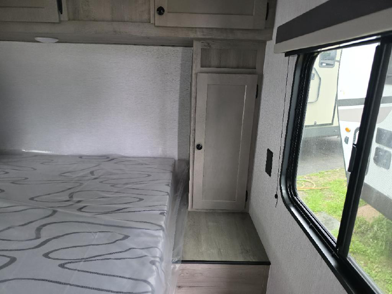 2026 SUNSET PARK RV SUN LITE 25DB LTD
