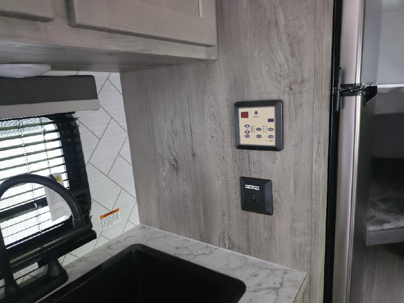 2026 SUNSET PARK RV SUN LITE 25DB LTD