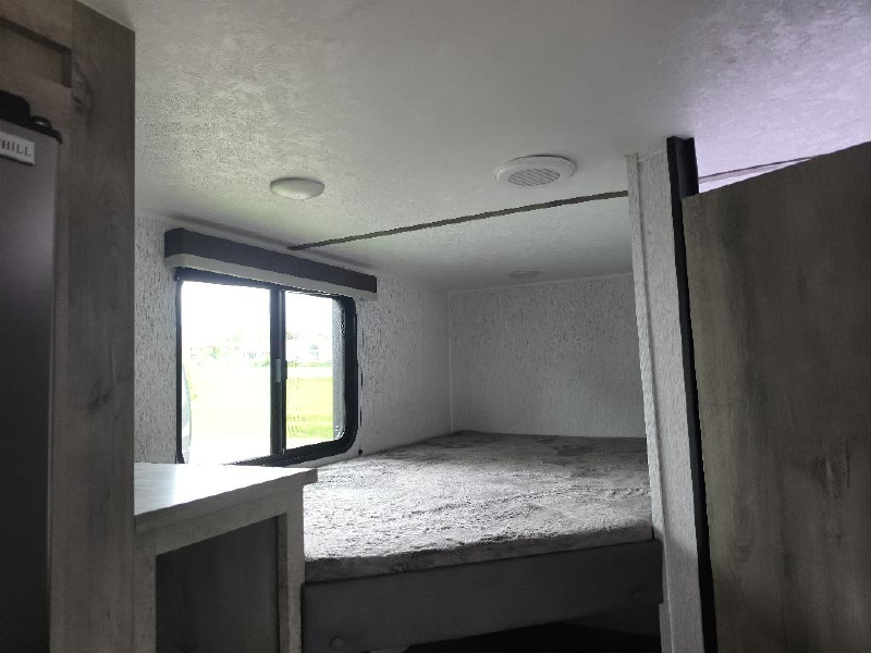 2026 SUNSET PARK RV SUN LITE 25DB LTD