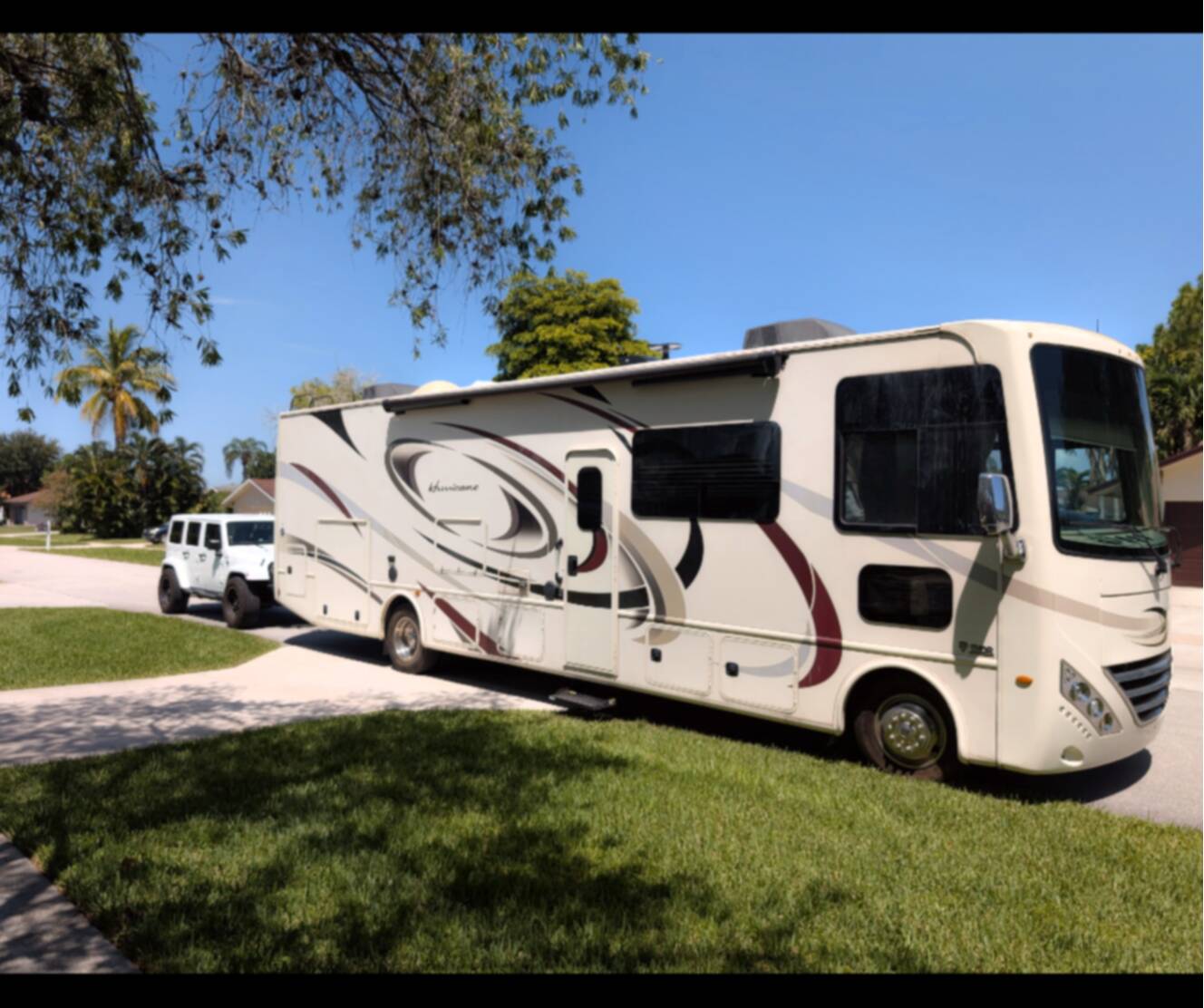 A photo of this 2018 Thor Motor Coach HURRICANE 34J