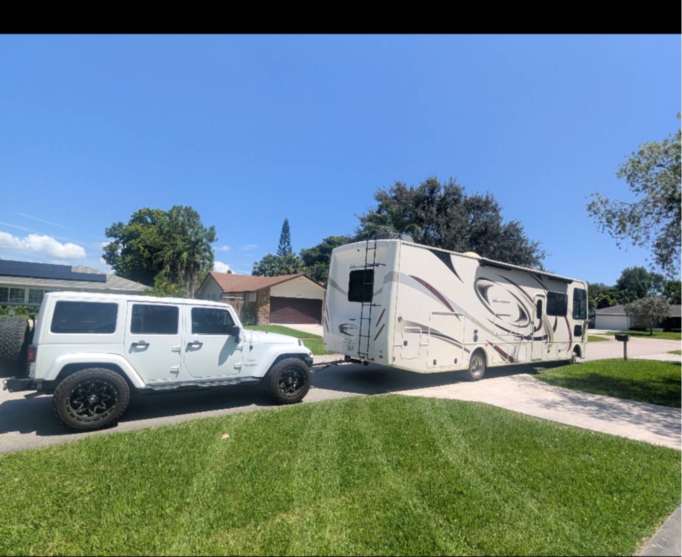 A photo of this 2018 Thor Motor Coach HURRICANE 34J