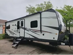 2022 FOREST RIVER ROCKWOOD ULTRA LITE 2613BS
