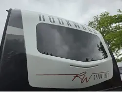 2022 FOREST RIVER ROCKWOOD ULTRA LITE 2613BS
