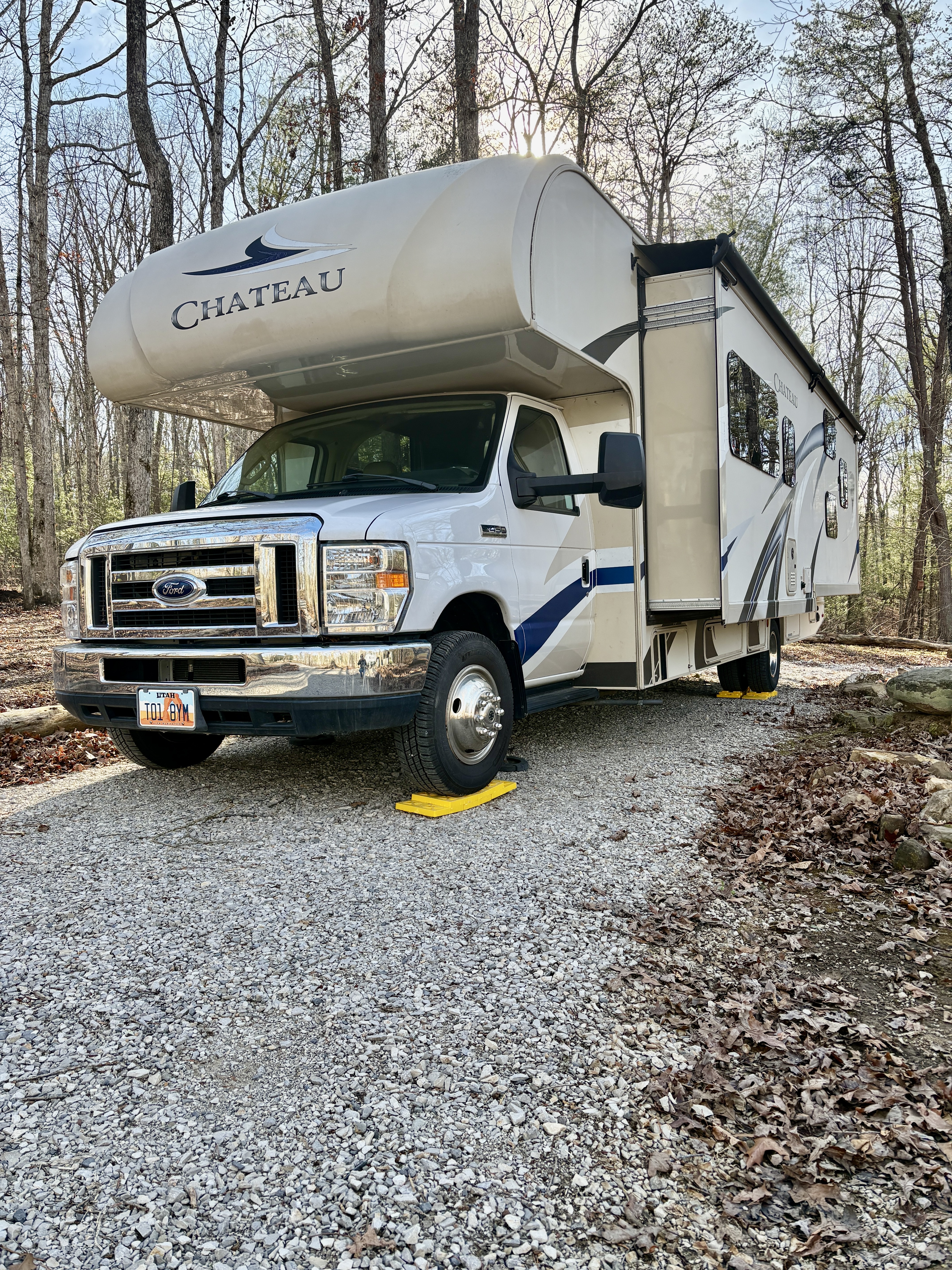2019 Thor Motor Coach CHATEAU 31E RV