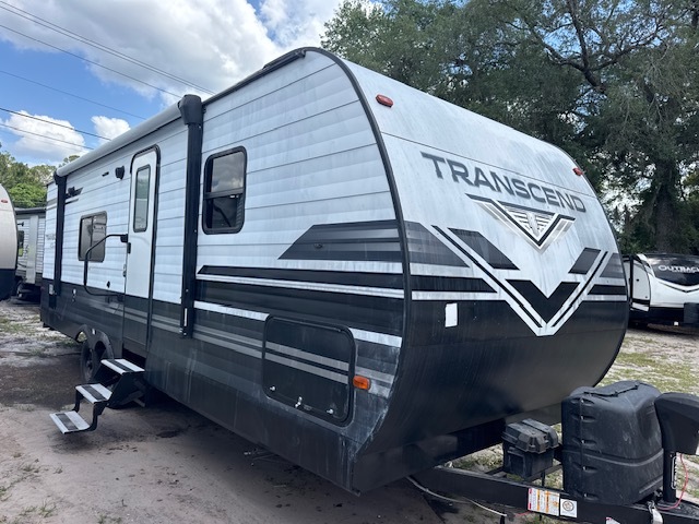 2020 Grand Design TRANSCEND 247BH in waldo FL