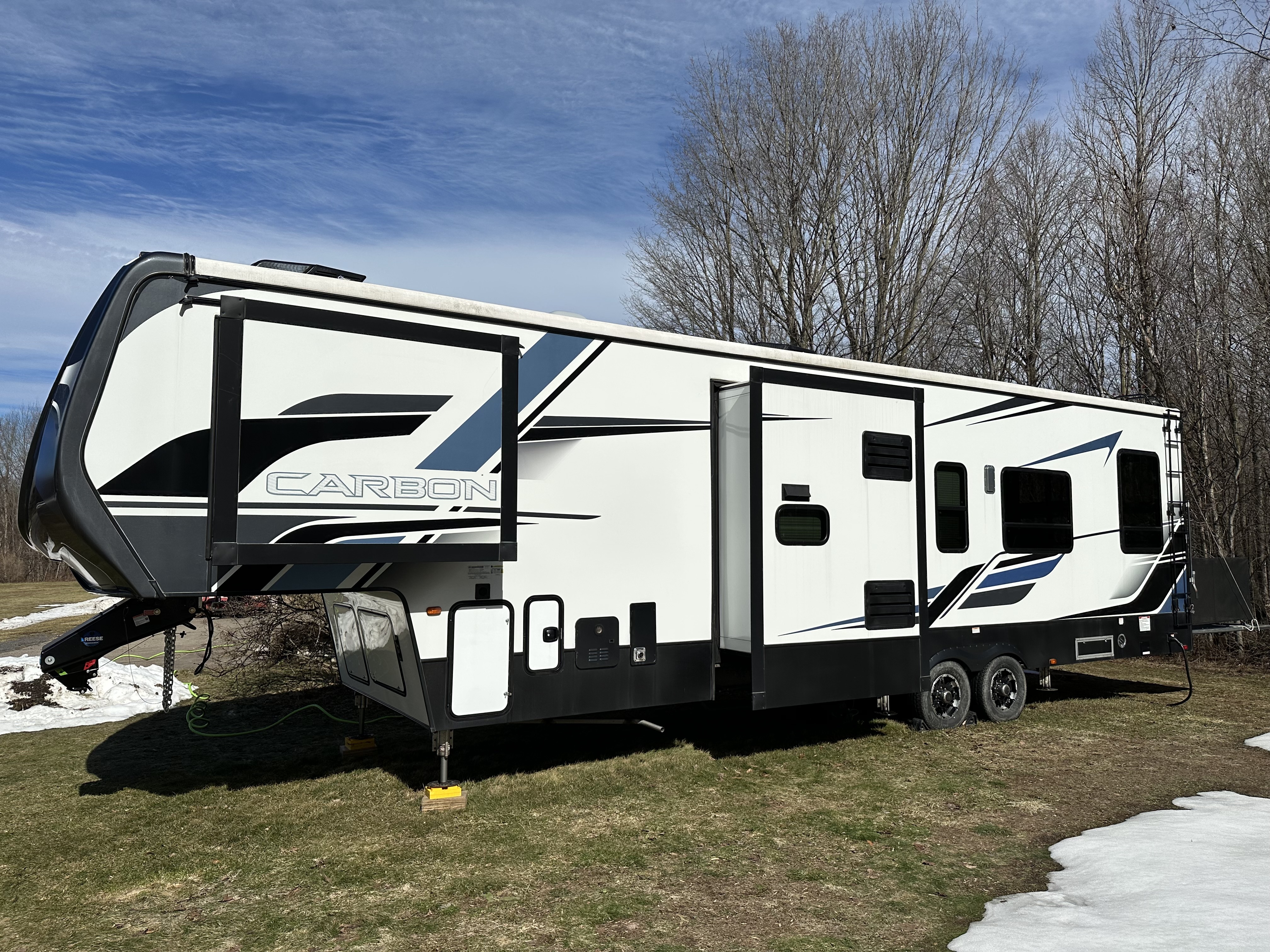 2021 Keystone CARBON 358 RV
