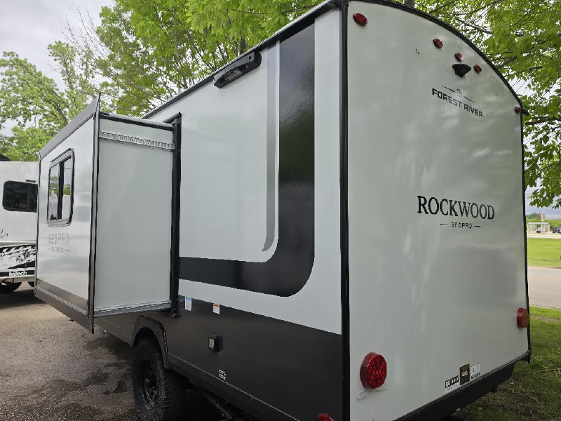 2026 FOREST RIVER Rockwood 19LE Geo Pro