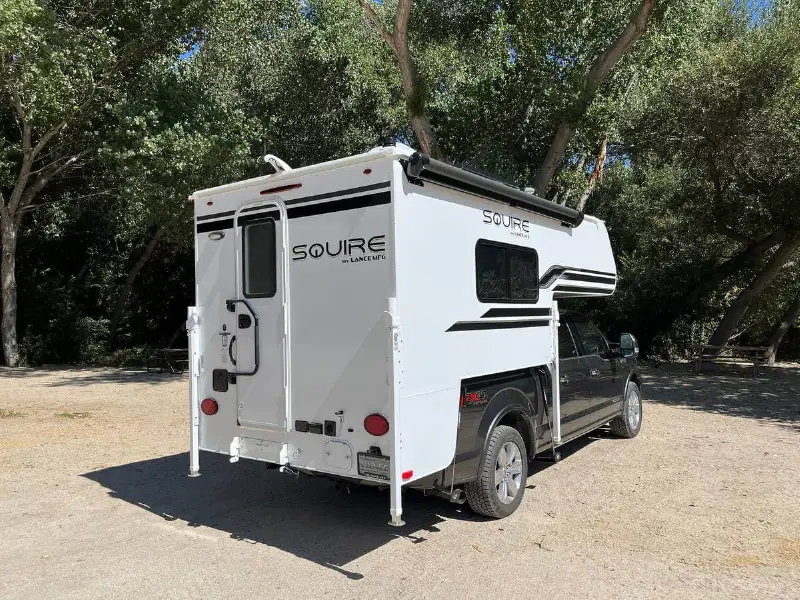 2026 Lance Squire SQ825