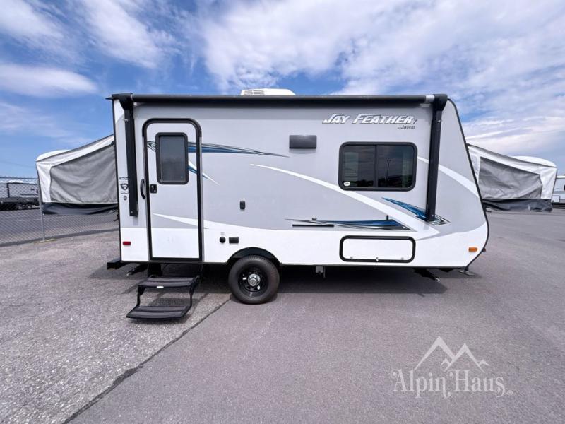 2017 Jayco JAY FEATHER 16XRB RV