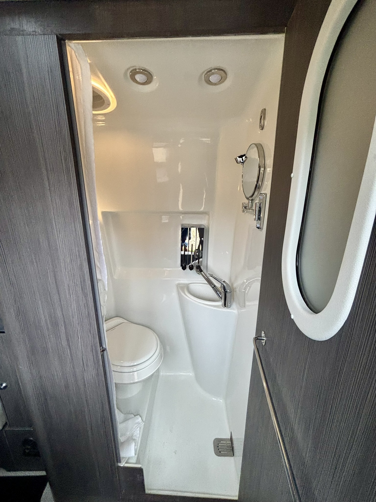 View more photos of this listing