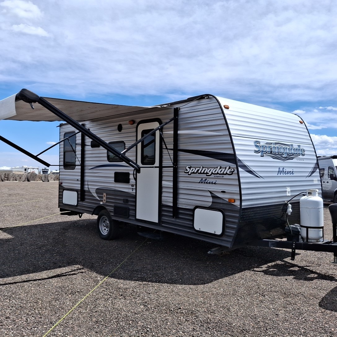 2018 Keystone SPRINGDALE SUMMERLAND 1750RD in golden CO