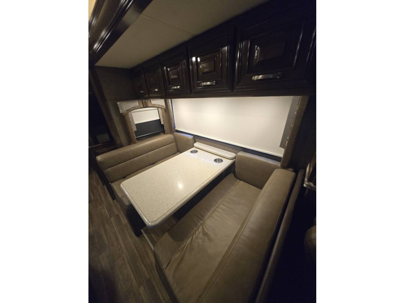 A photo of this 2019 Thor Motor Coach PALAZZO 37 4