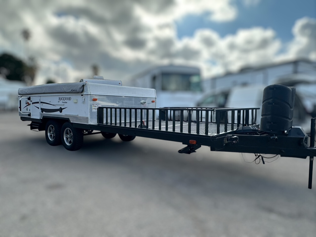 Used 2015 Forest River Rockwood Freedom 282XRT For Sale in