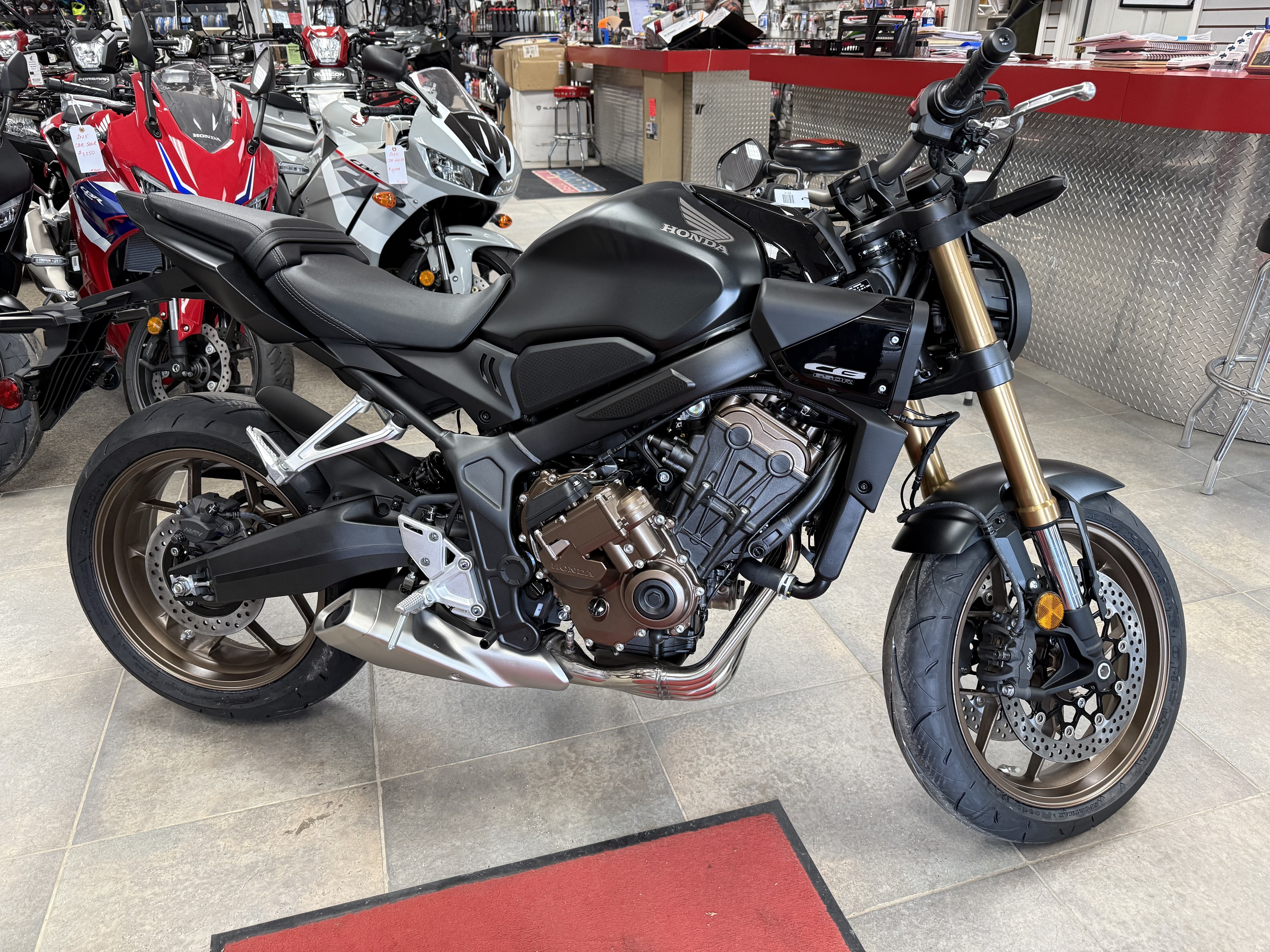 2026 Honda CB650R E-Clutch BASE in Berkeley Springs, WV