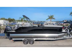2026 Bennington 24 M STERN LOUNGE