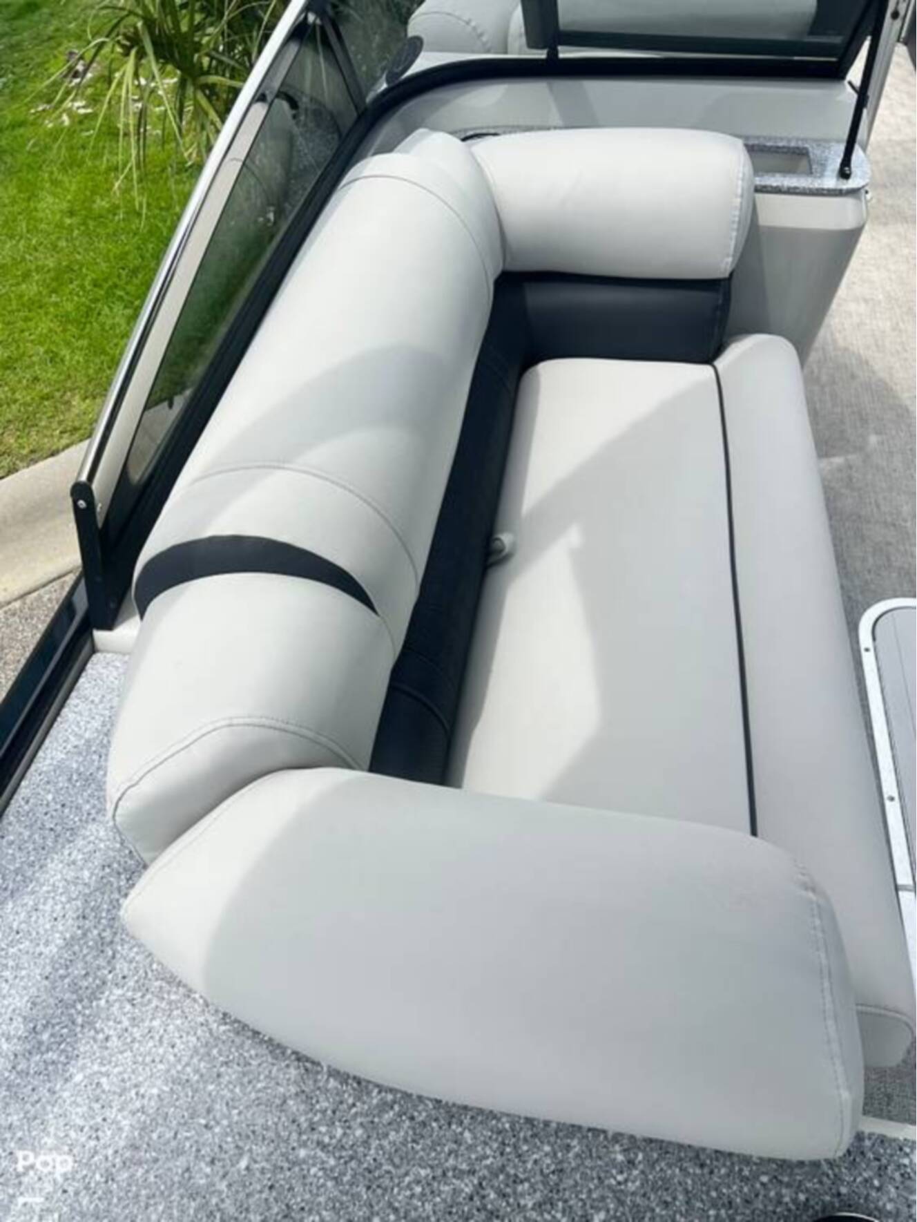 A photo of this 2018 Avalon Ambassador 2785 EL