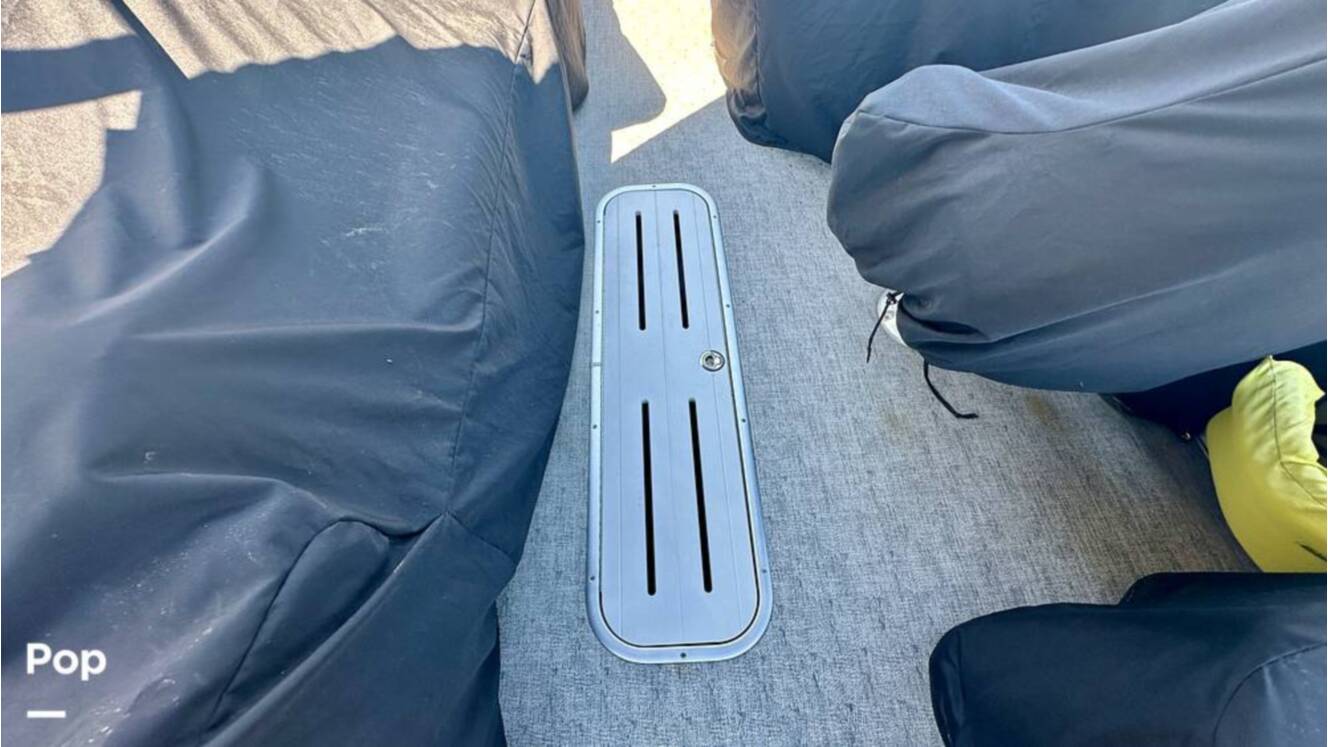 A photo of this 2018 Avalon Ambassador 2785 EL