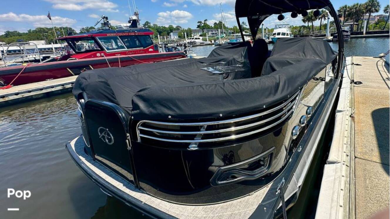A photo of this 2018 Avalon Ambassador 2785 EL