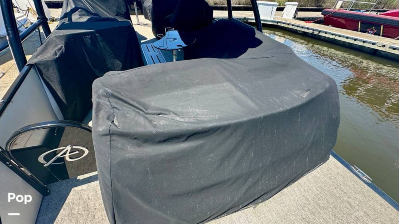 A photo of this 2018 Avalon Ambassador 2785 EL