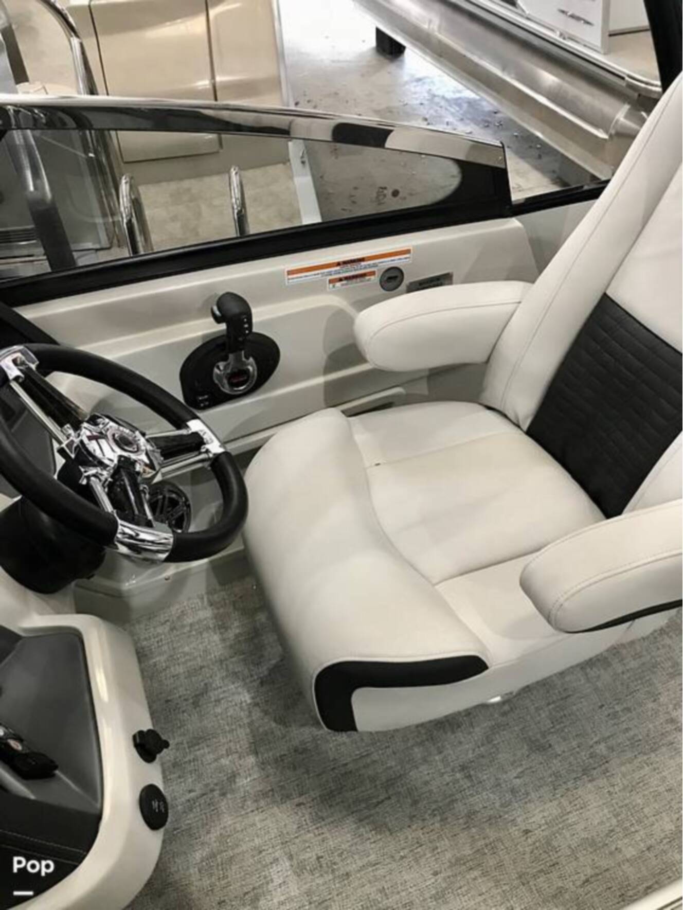 A photo of this 2018 Avalon Ambassador 2785 EL