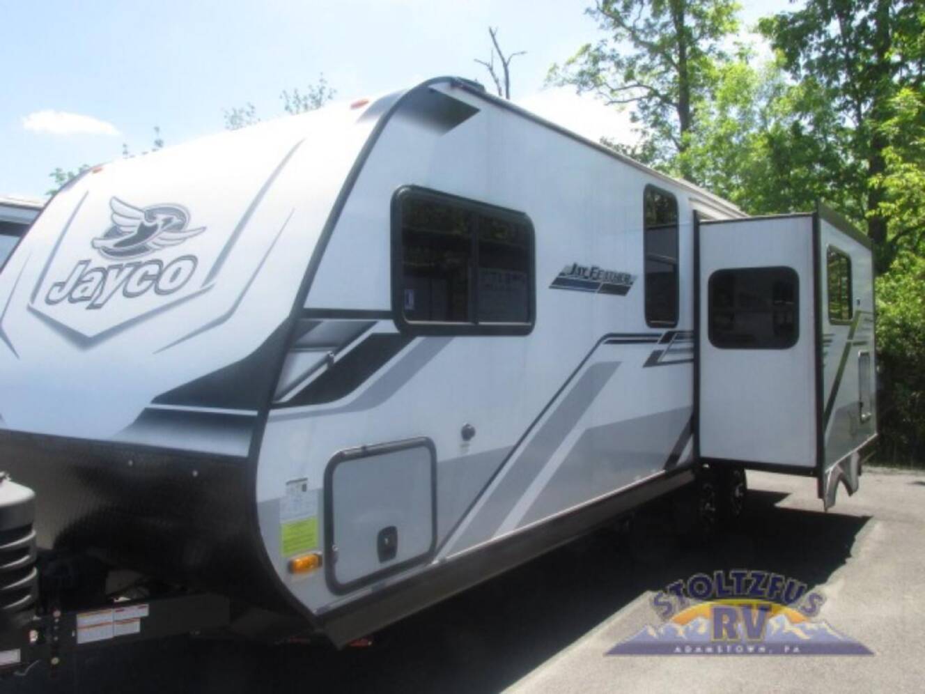 A photo of this 2025 Jayco Jay Feather 23RK