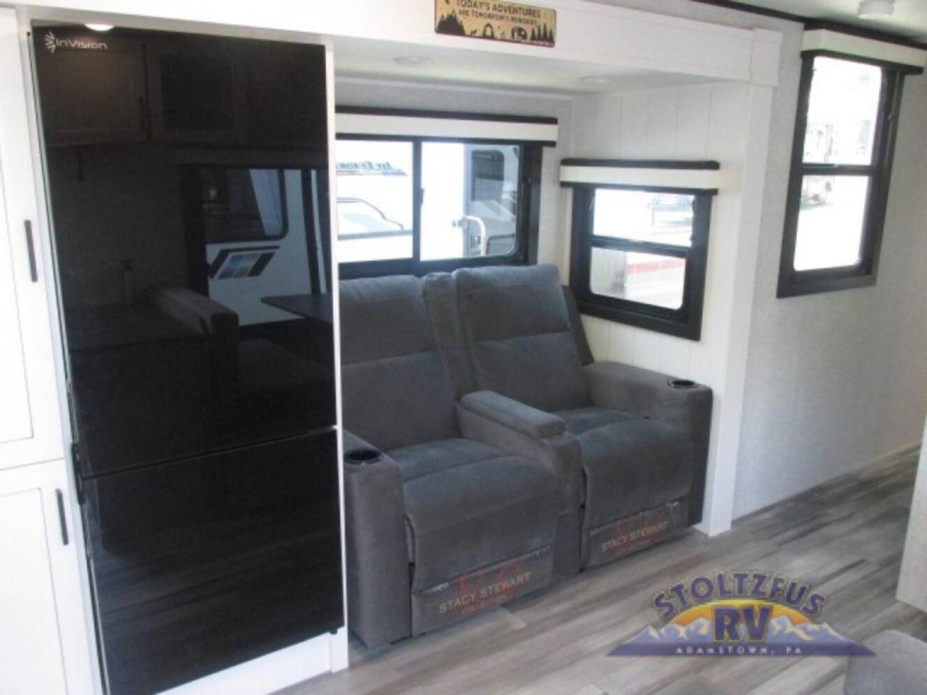 A photo of this 2025 Jayco Jay Feather 23RK