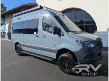 2027 OGV Luxury Coach V-Tour 7RL Review image