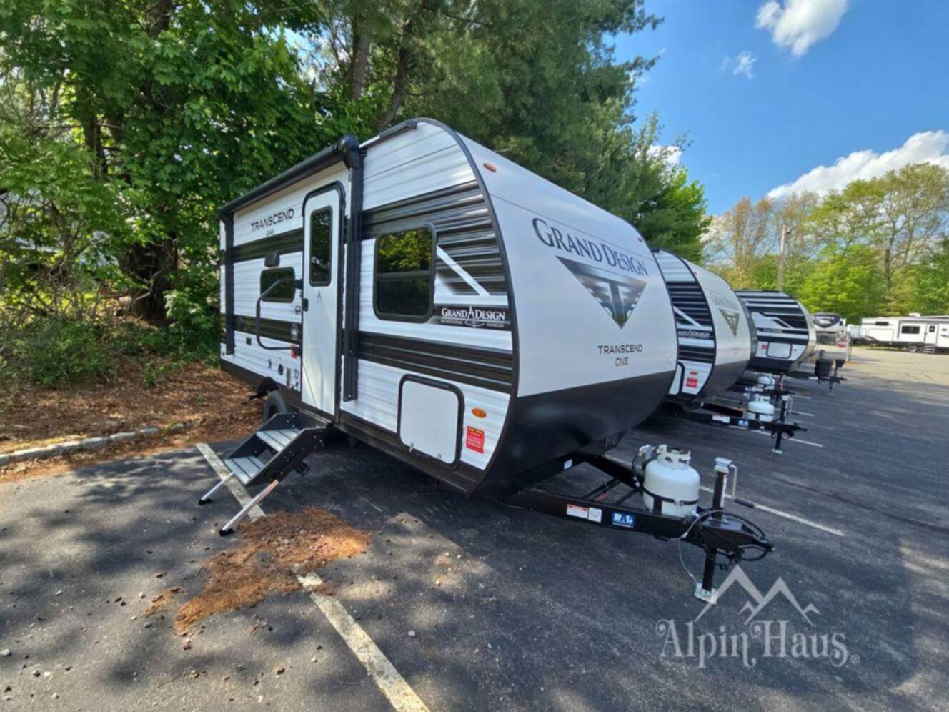 A photo of this 2026 Grand Design Transcend One 151BH