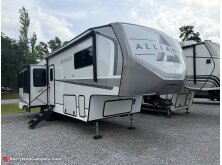 5 Fifth Wheel Models with a Huge Hidden Pantry image