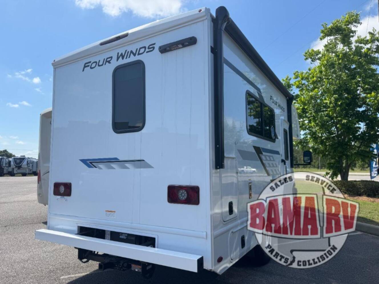 A photo of this 2027 Thor Motor Coach Four Winds 19X