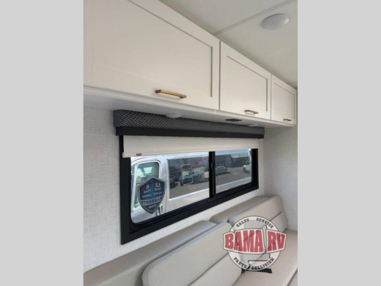 A photo of this 2027 Thor Motor Coach Four Winds 19X