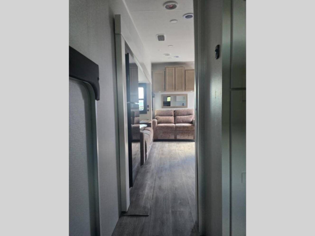 A photo of this 2026 Jayco Eagle HT 31QCD