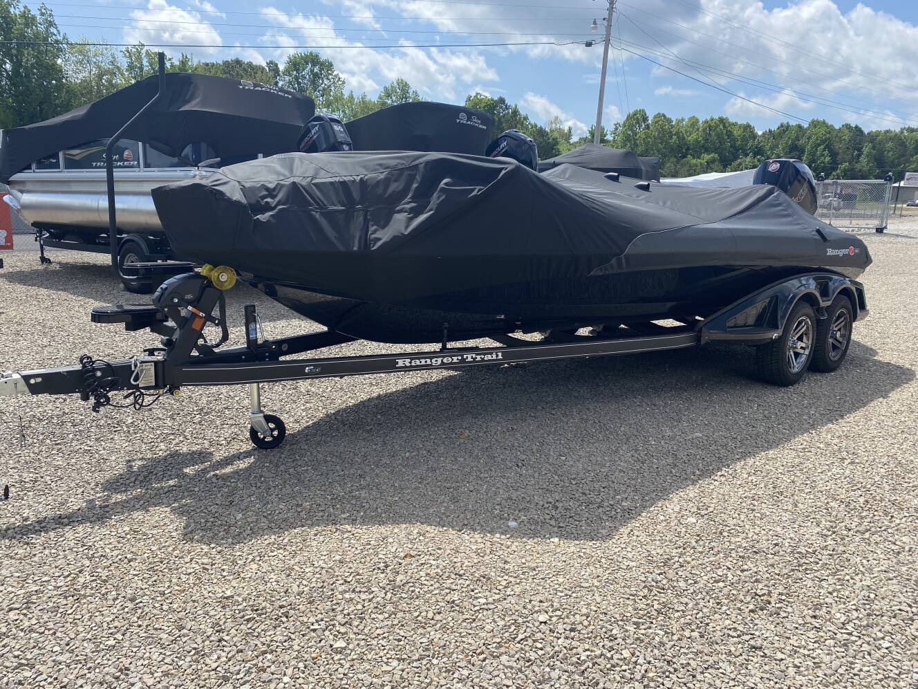 A photo of this 2026 Ranger Boats Z Comanche® Z521R
