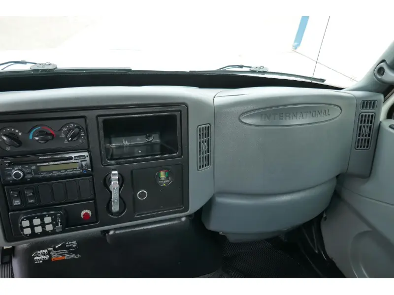 2007 INTERNATIONAL WORKSTAR 7400