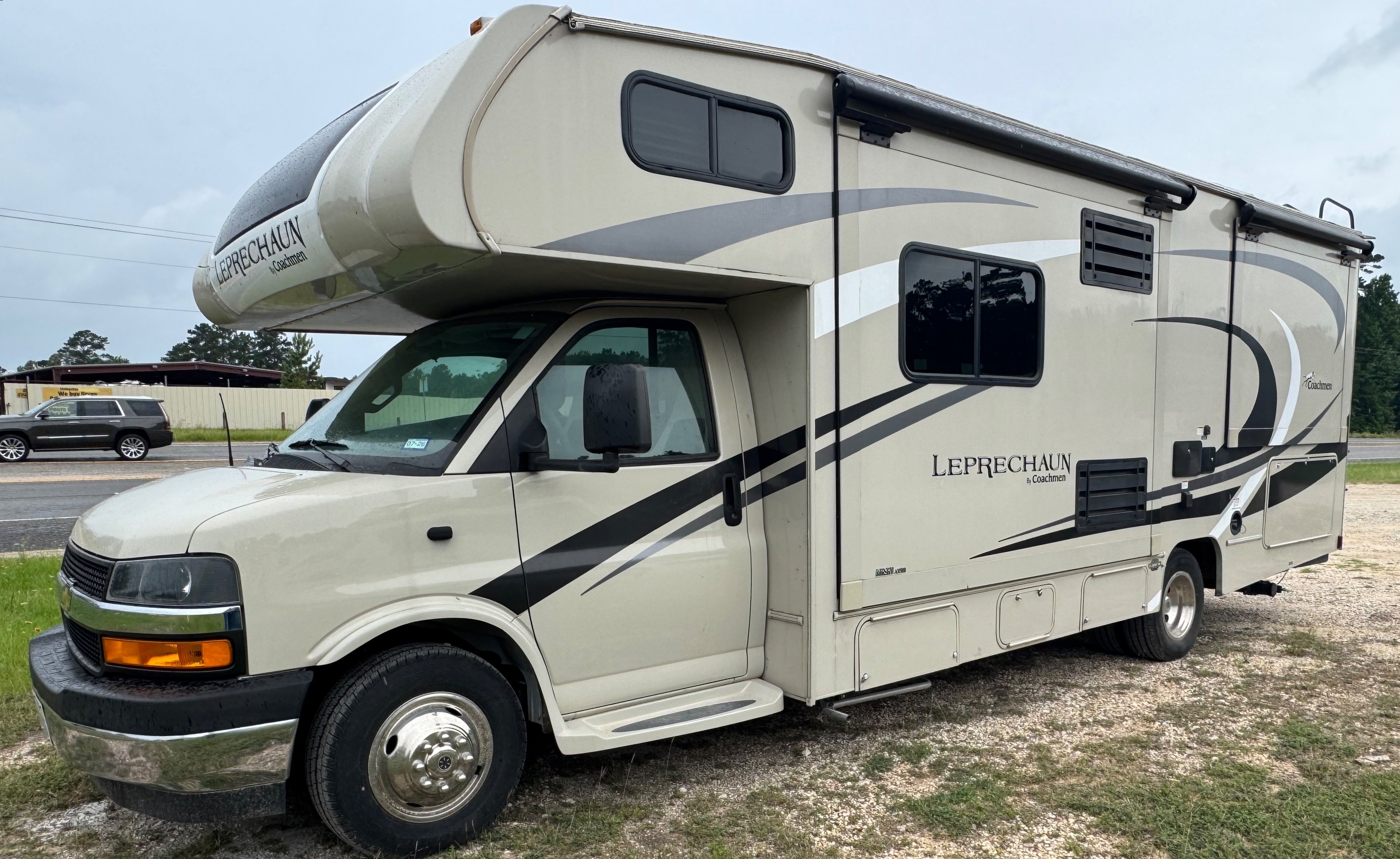 2021 Coachmen LEPRECHAUN 260DS RV