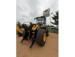 2025 JCB 427