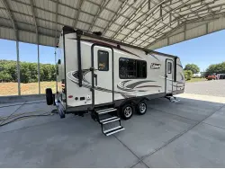 2018 DUTCHMEN COLEMAN LIGHT 2435RK