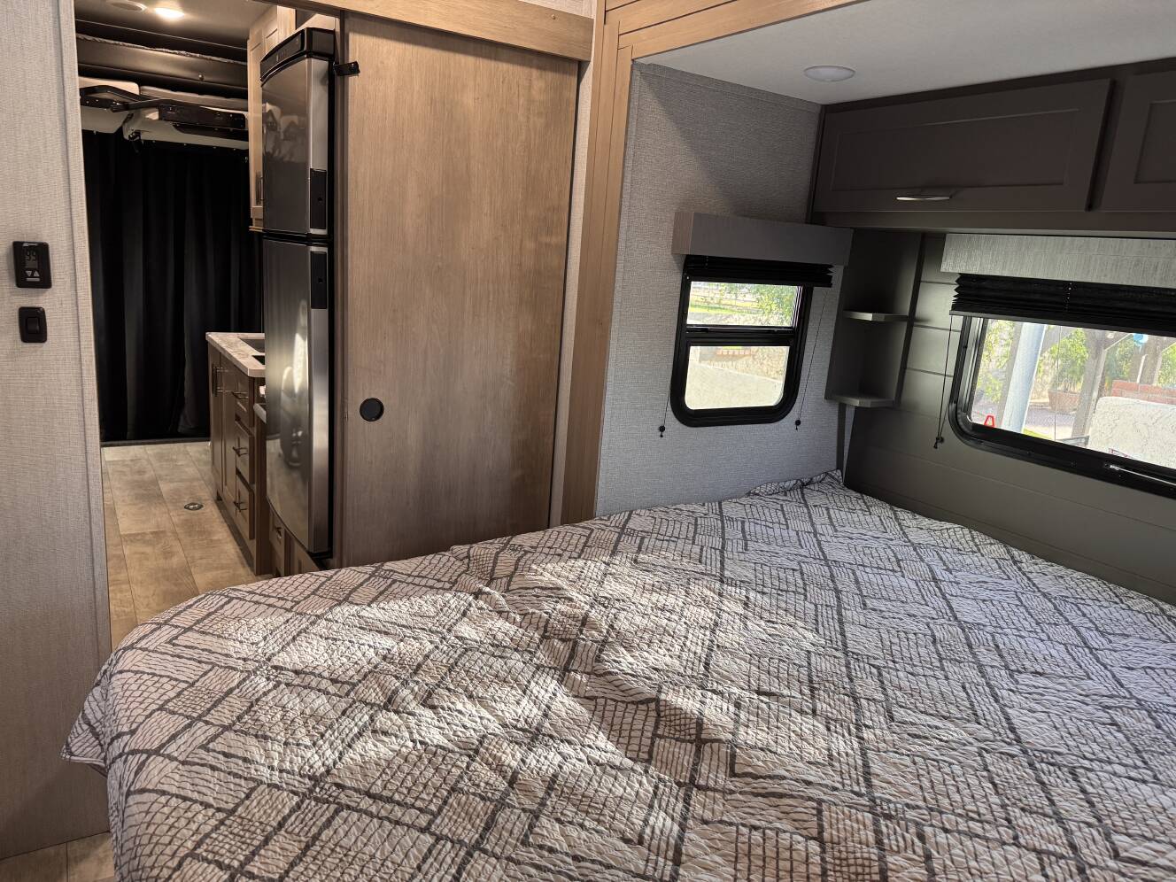 A photo of this 2023 Grand Design MOMENTUM G-CLASS 21G