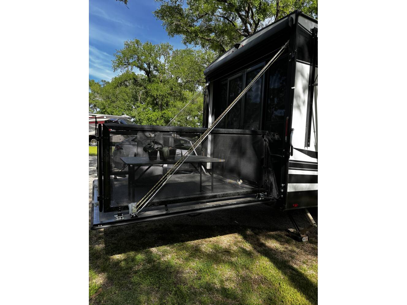 A photo of this 2023 Grand Design MOMENTUM G-CLASS 21G