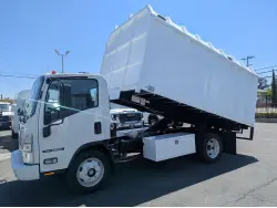 2026 ISUZU NRR