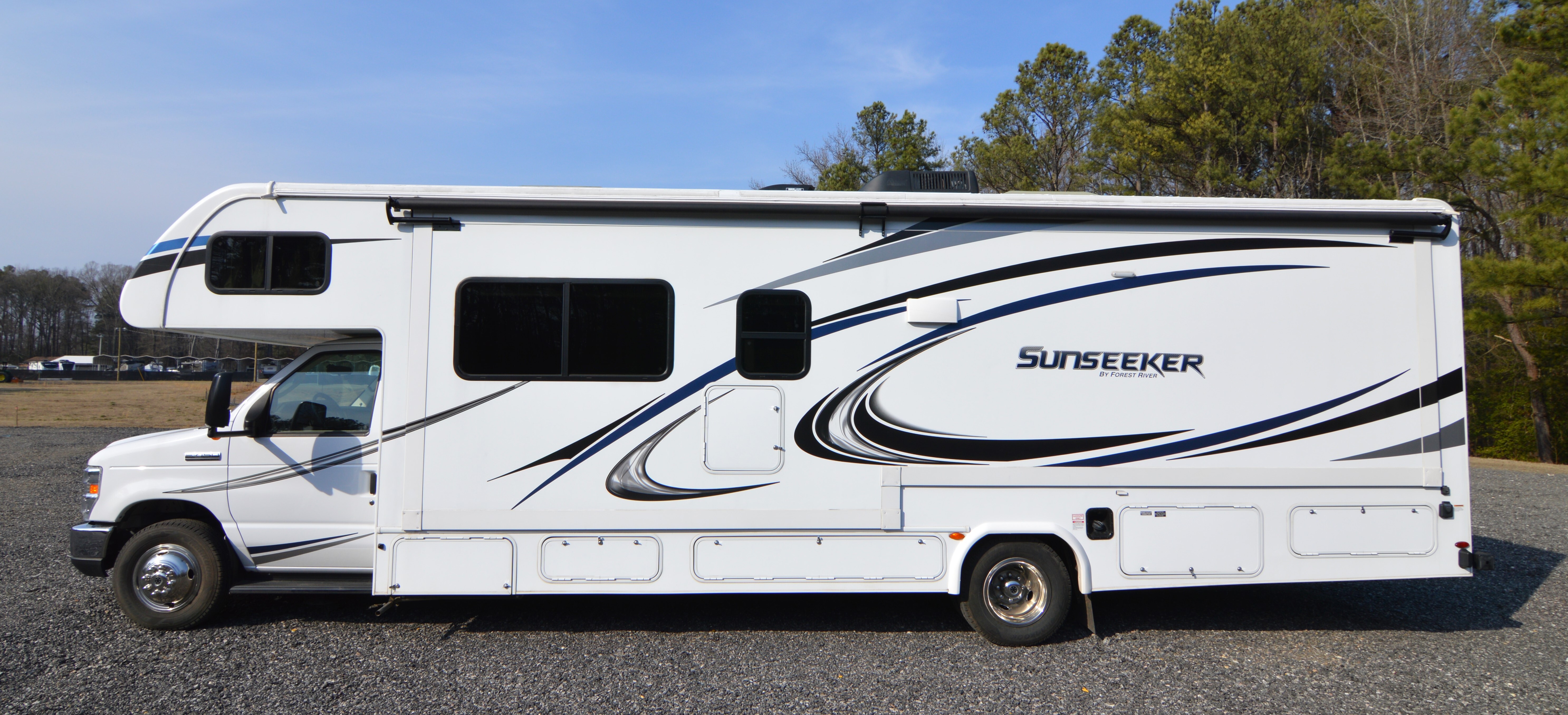 2019 Forest River SUNSEEKER 3050S in ashland VA