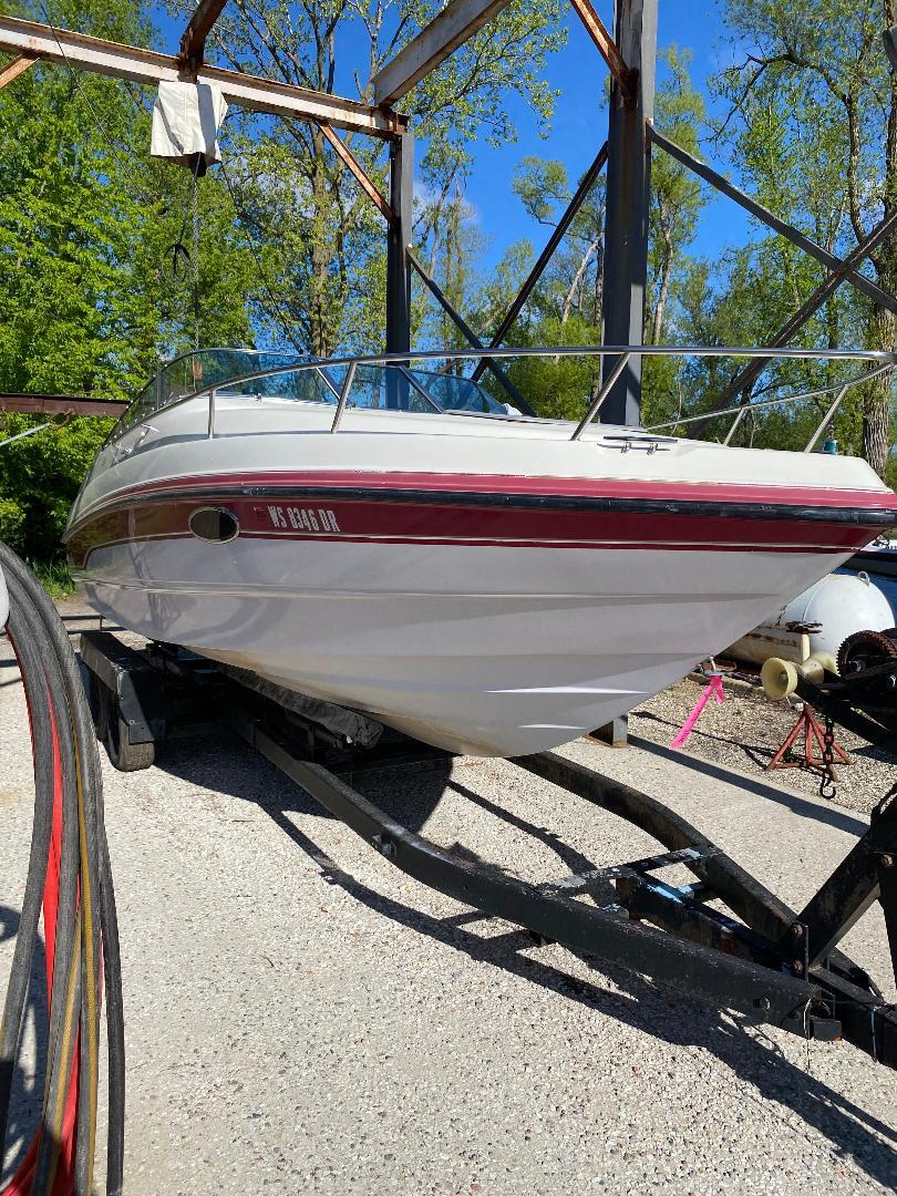 1995 Chaparral 2335 SS in fontana WI