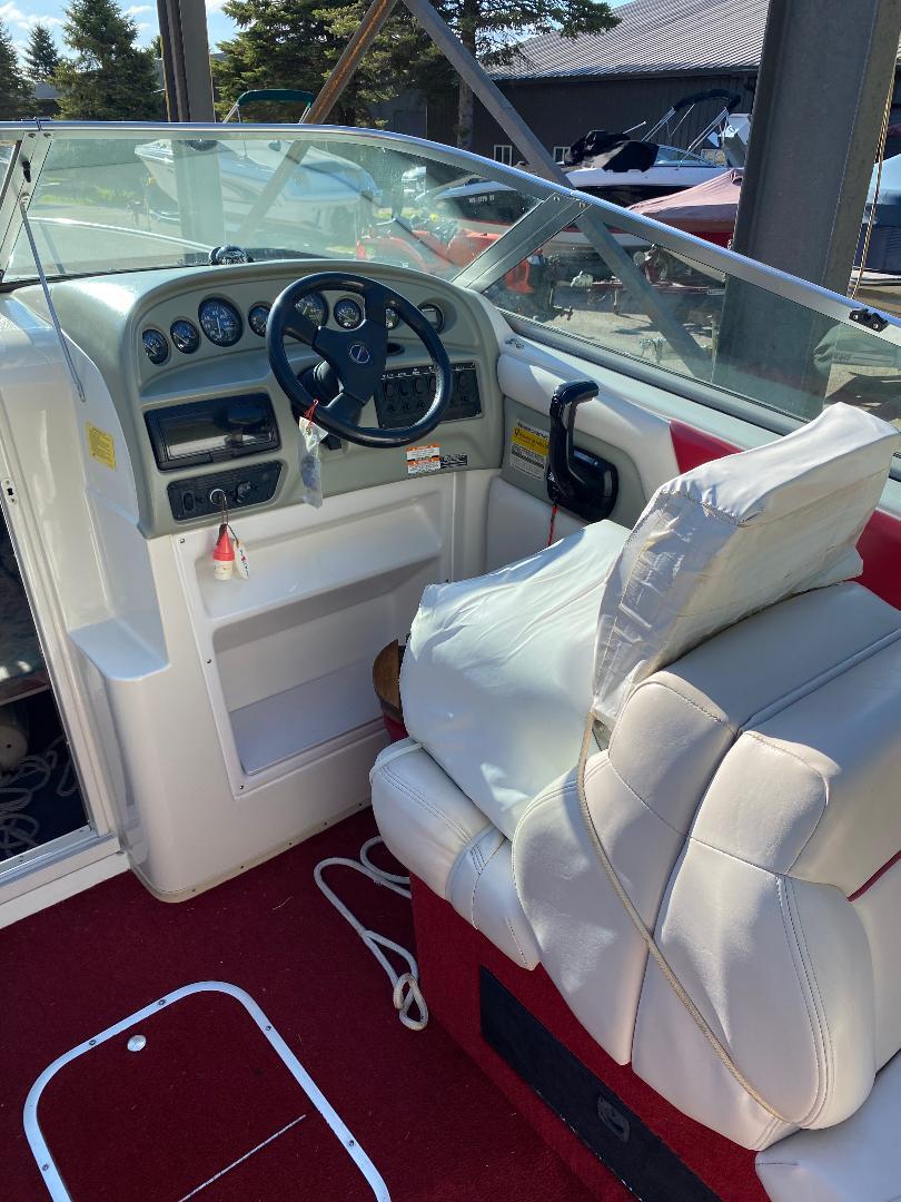 1995 Chaparral 2335 SS in fontana WI