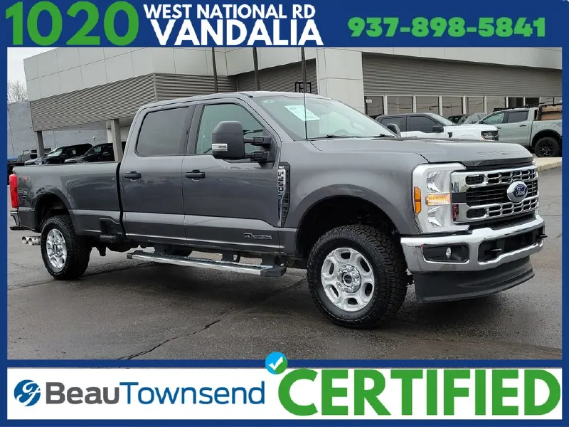 2025 FORD F250